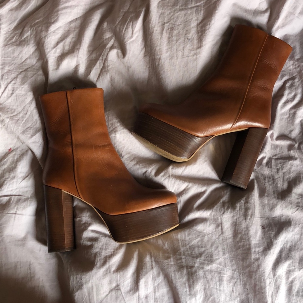 Leather platform ankle boots